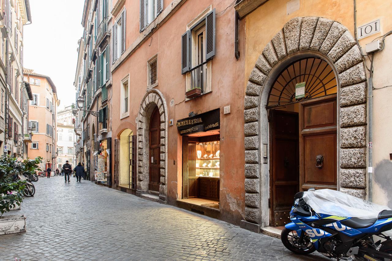 White Terrace Navona Apartment Rome