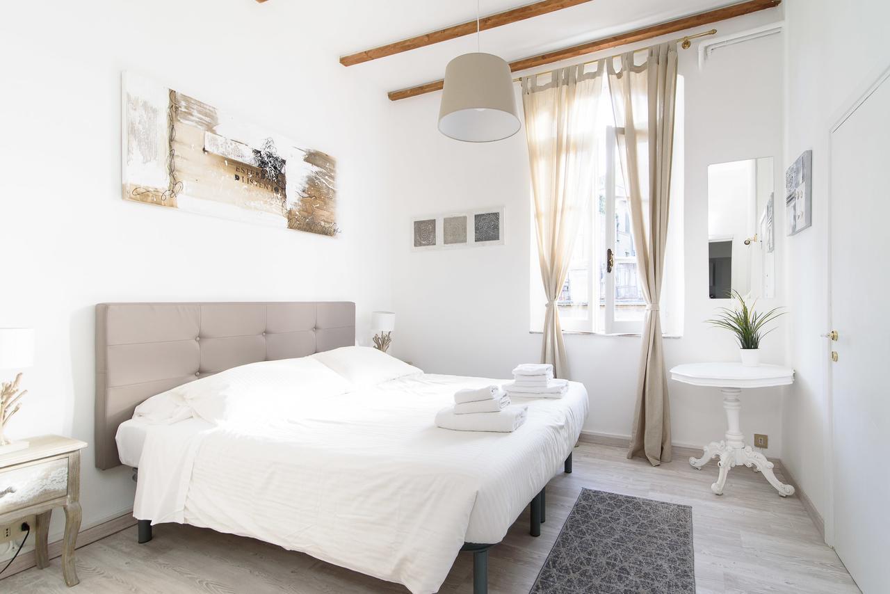 White Terrace Navona